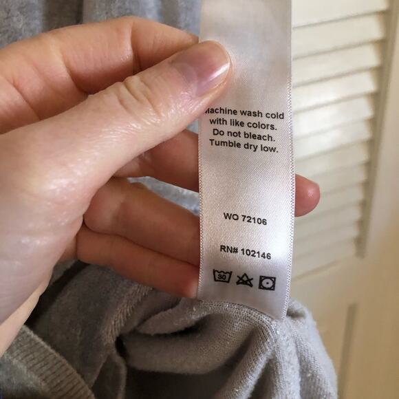 Michael Stars Cozy V-Neck Short Sleeve Top Large - Picture 6 of 7